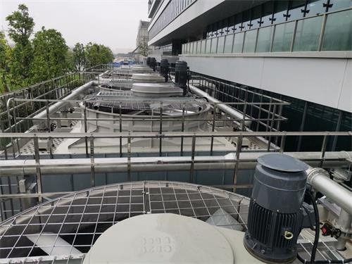 冷卻塔振動的原因和解決方法(冷卻塔風機振動大什么原因)